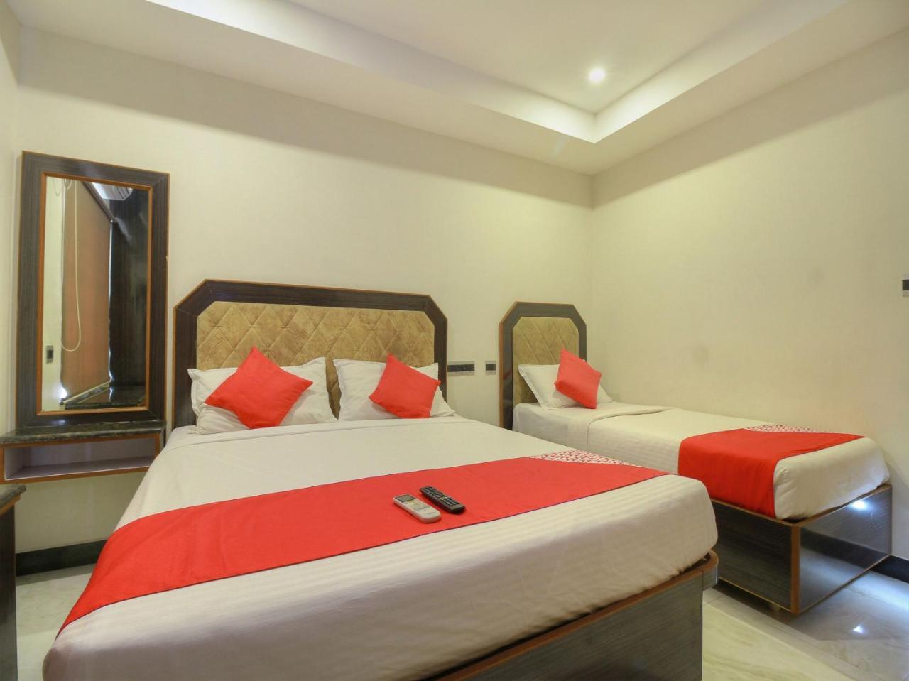 Oyo 15948 Hotel Srees Tiruchirappalli Luaran gambar