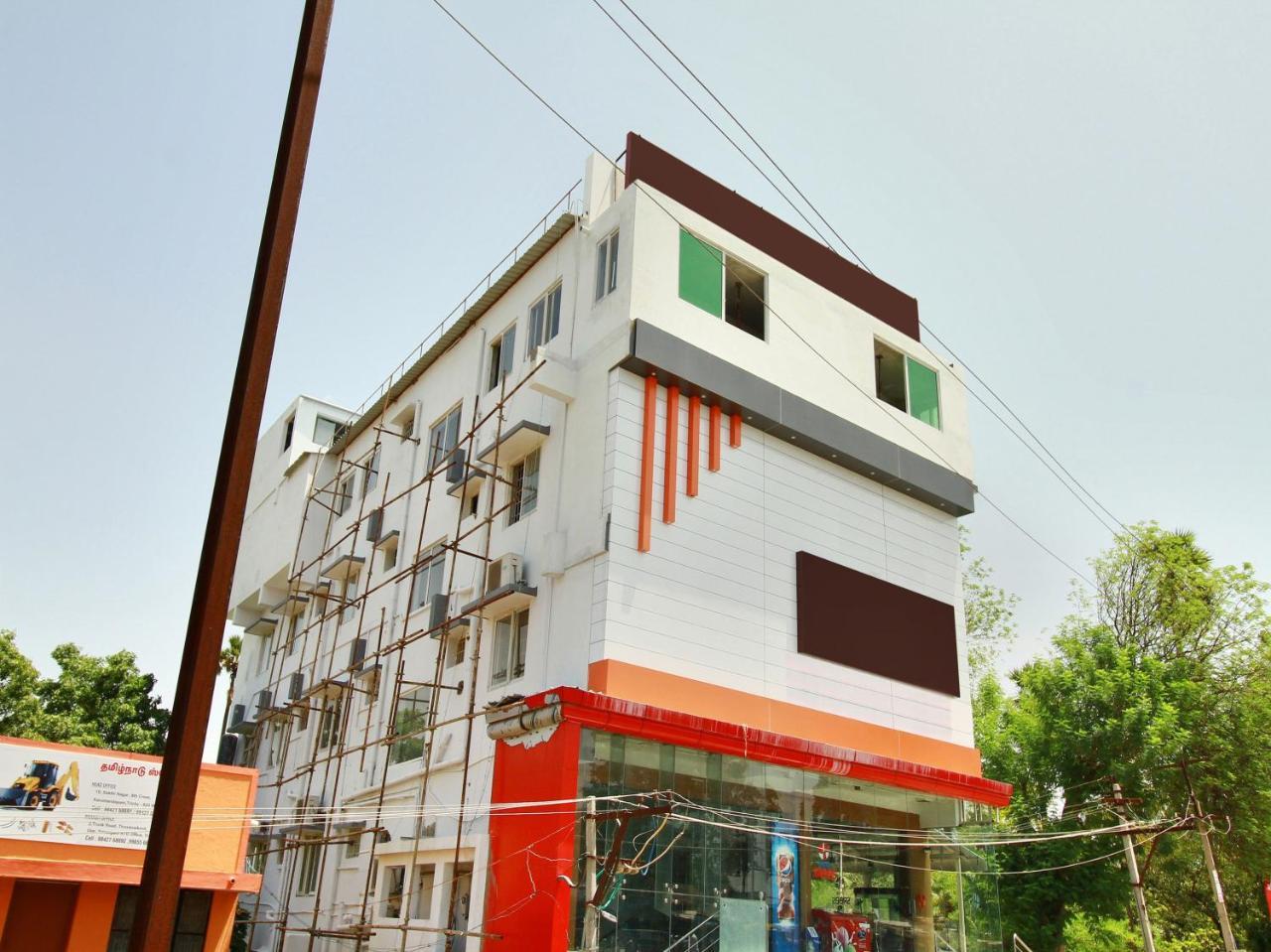 Oyo 15948 Hotel Srees Tiruchirappalli Luaran gambar