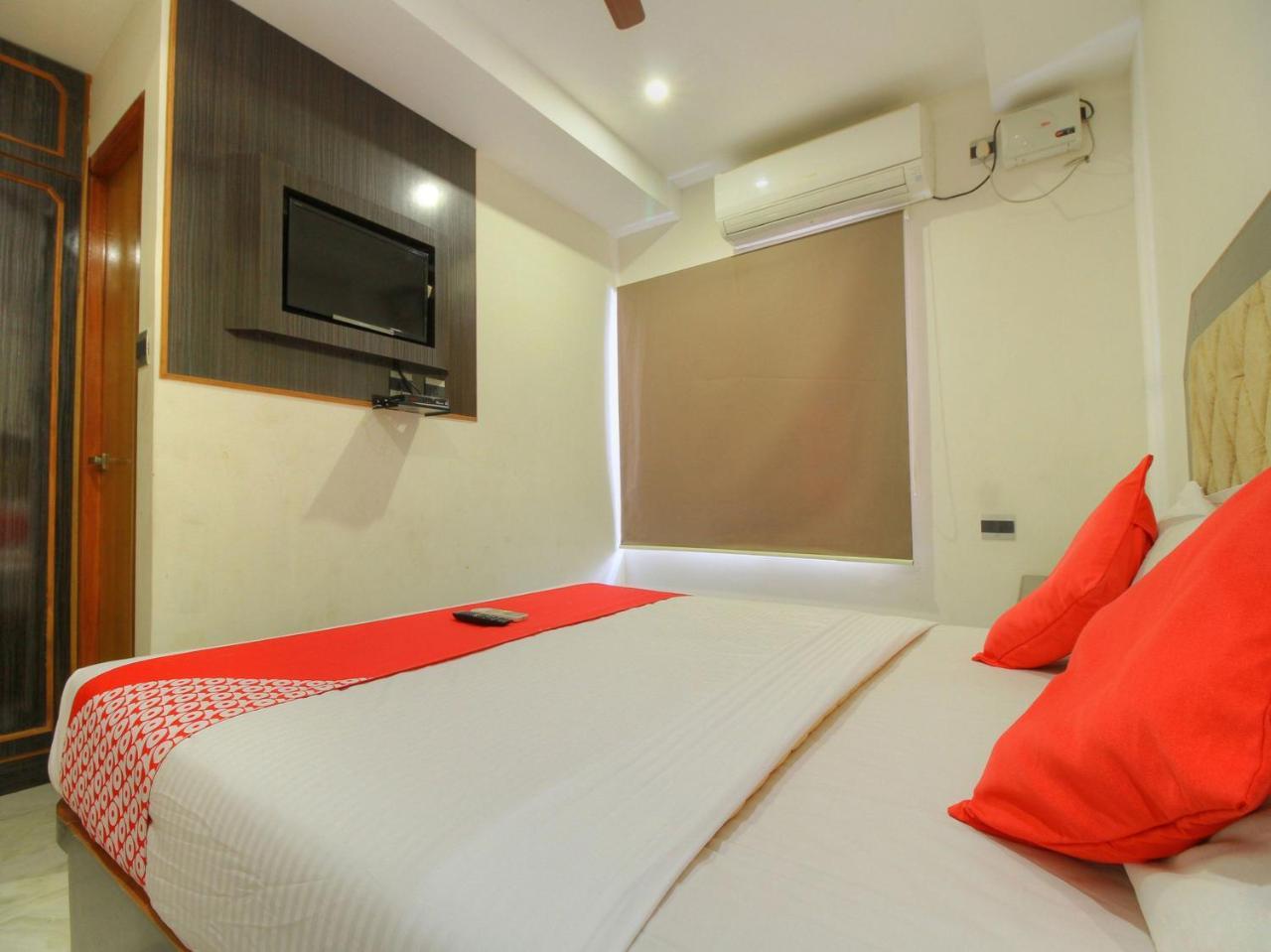 Oyo 15948 Hotel Srees Tiruchirappalli Luaran gambar