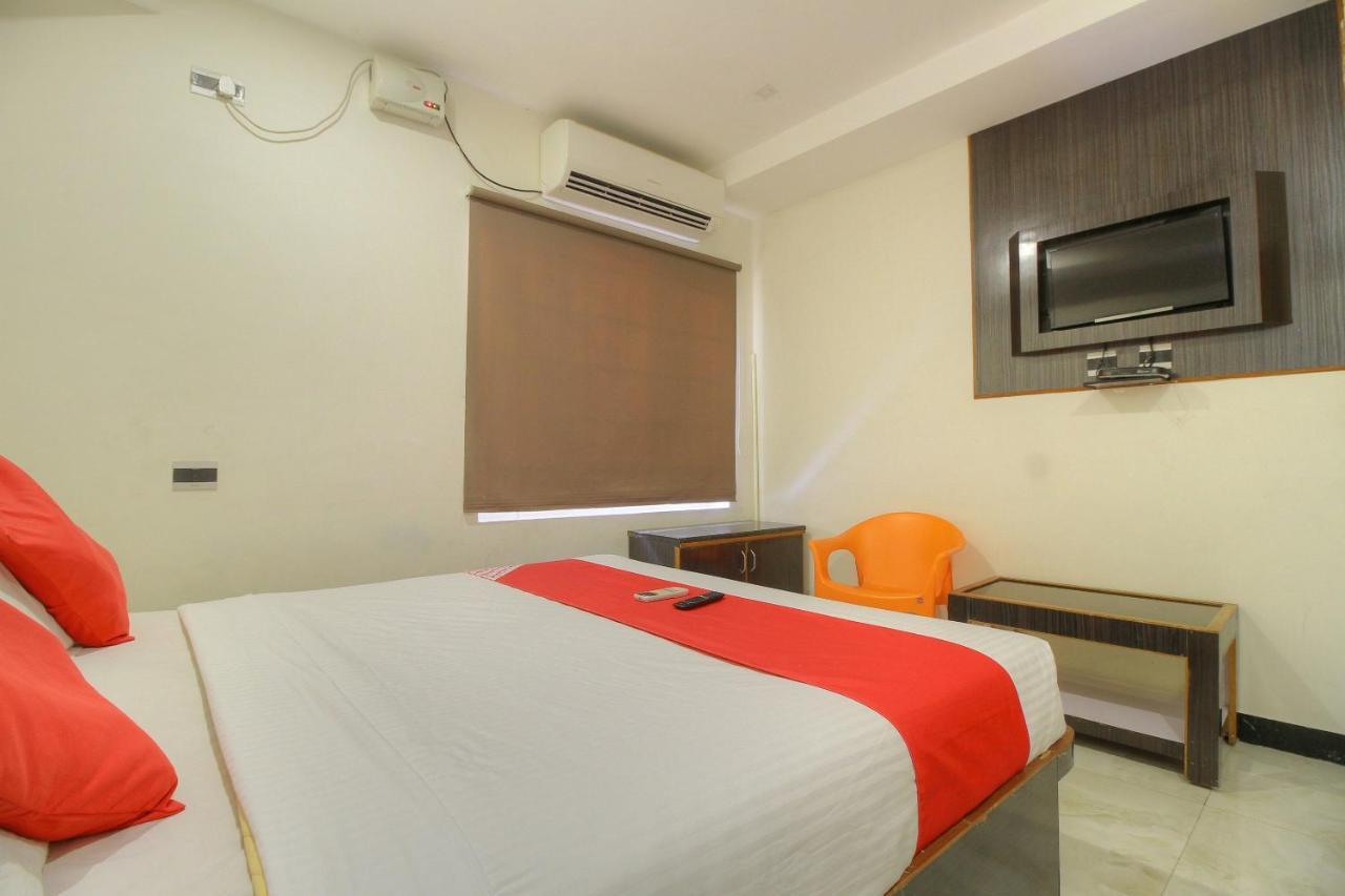 Oyo 15948 Hotel Srees Tiruchirappalli Luaran gambar
